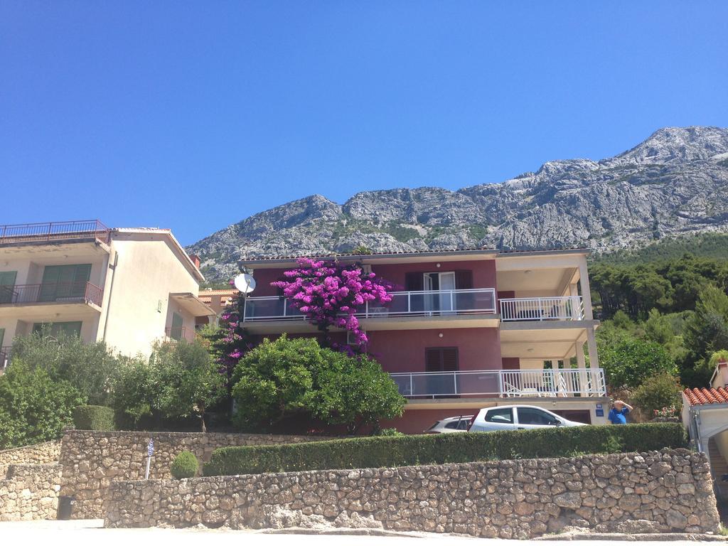 Apartments Villa Karme Brela Exterior photo